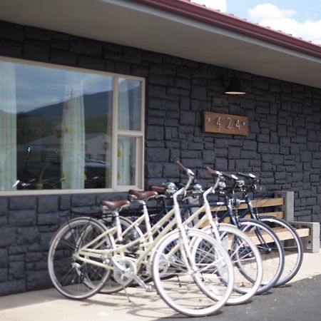 Spoke And Vine Motel Palisade Esterno foto