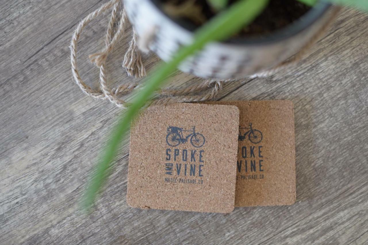 Spoke And Vine Motel Palisade Esterno foto